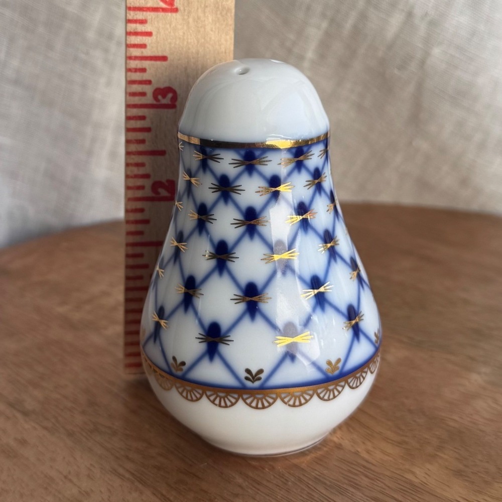 Lomonosov Cobalt Net Russian Porcelain Pepper Shaker Blue Gold Rare Replacement - Picture 6 of 7